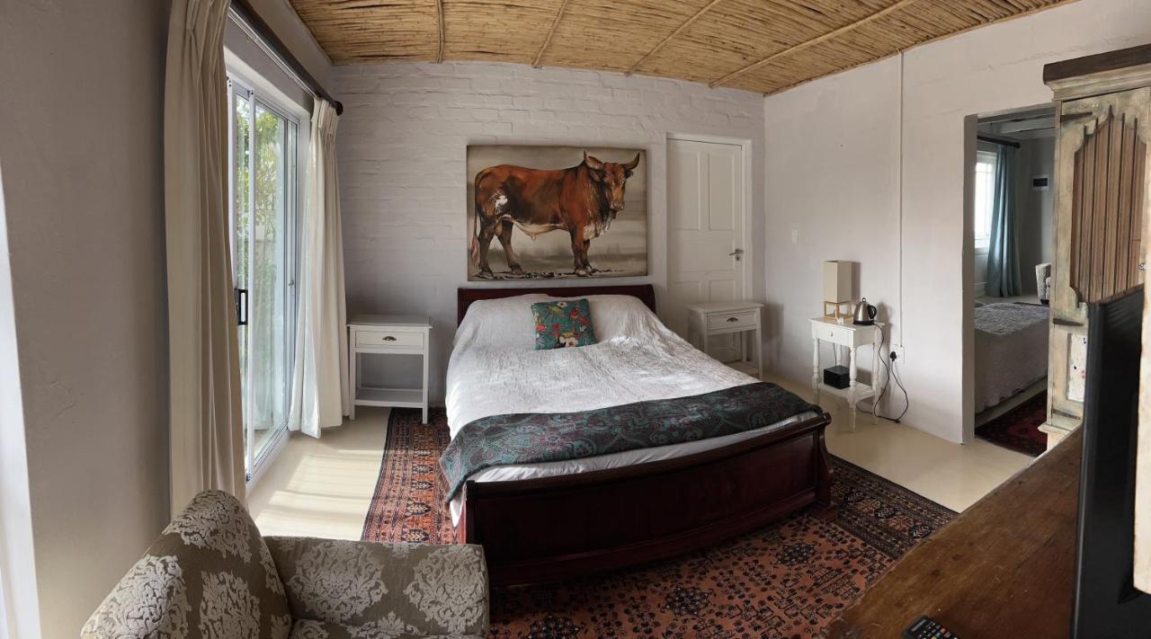 De La Fontaine Guest Cottage And Pool View Luxury Suite Плеттенберг-Бей Экстерьер фото
