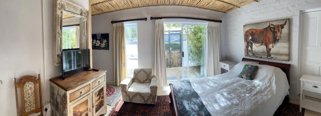 De La Fontaine Guest Cottage And Pool View Luxury Suite Плеттенберг-Бей Экстерьер фото