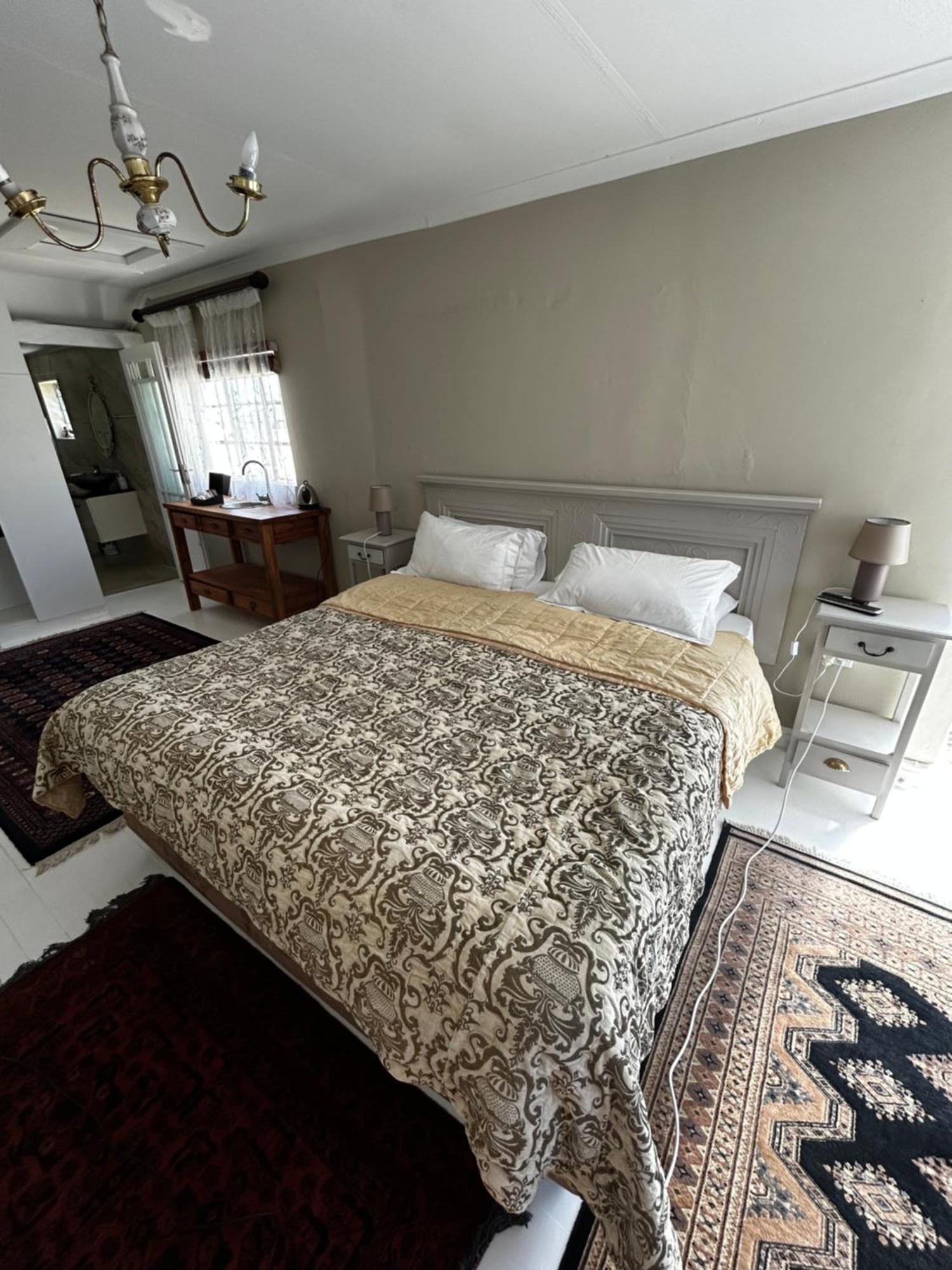 De La Fontaine Guest Cottage And Pool View Luxury Suite Плеттенберг-Бей Экстерьер фото