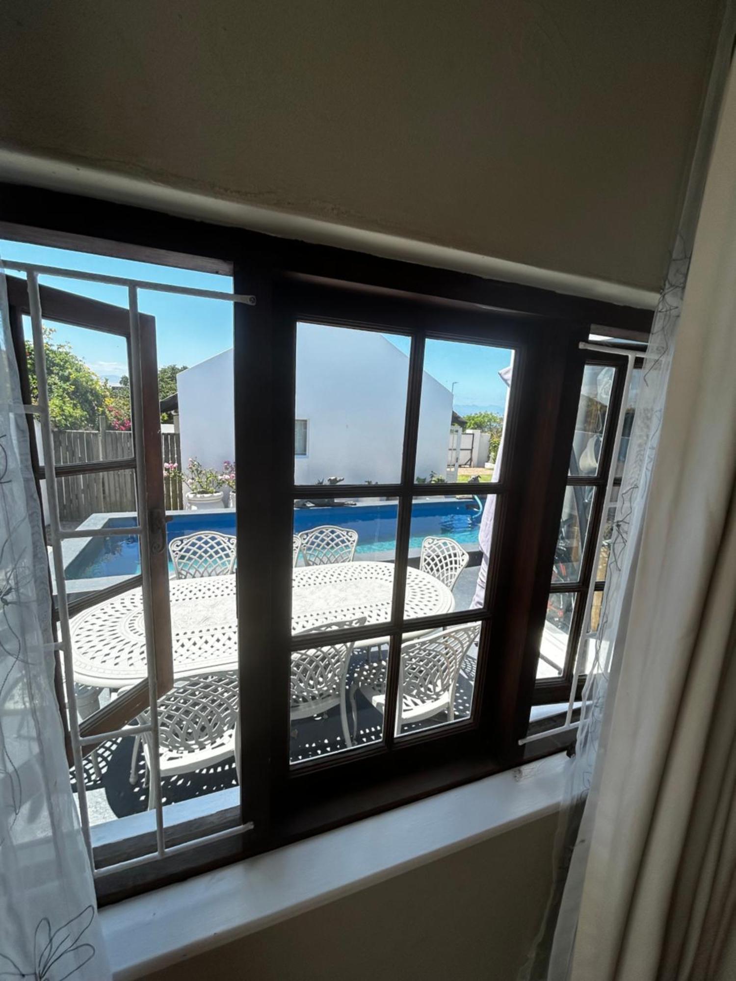 De La Fontaine Guest Cottage And Pool View Luxury Suite Плеттенберг-Бей Экстерьер фото